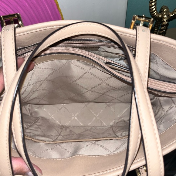 Michael Kors Taupe Leather Tote with Gold Hardware - Picture 5 of 7